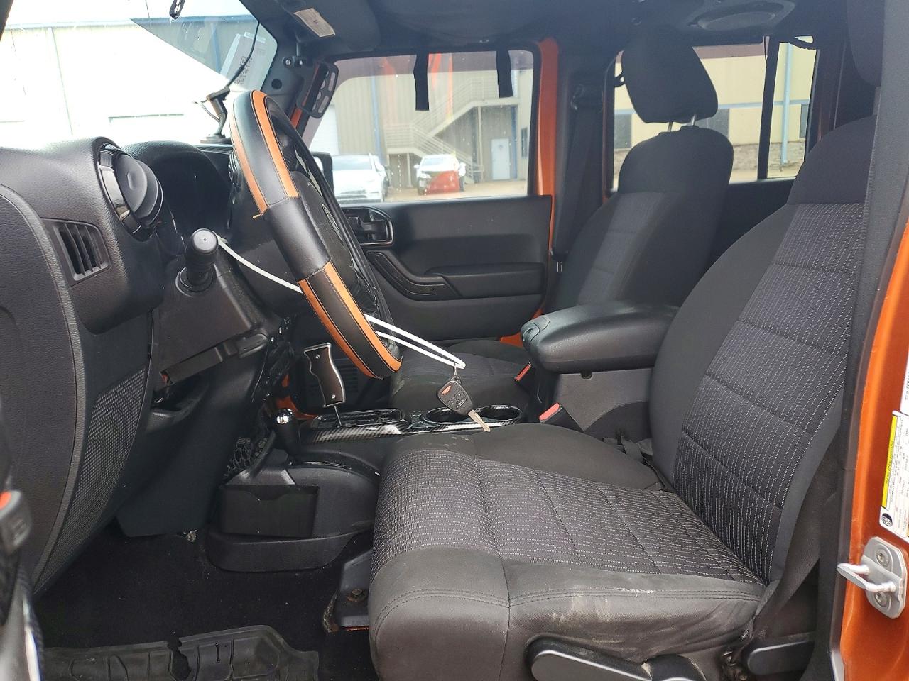 2011 Wrangler / VIN 1J4BA3H16BL520395 photo 7