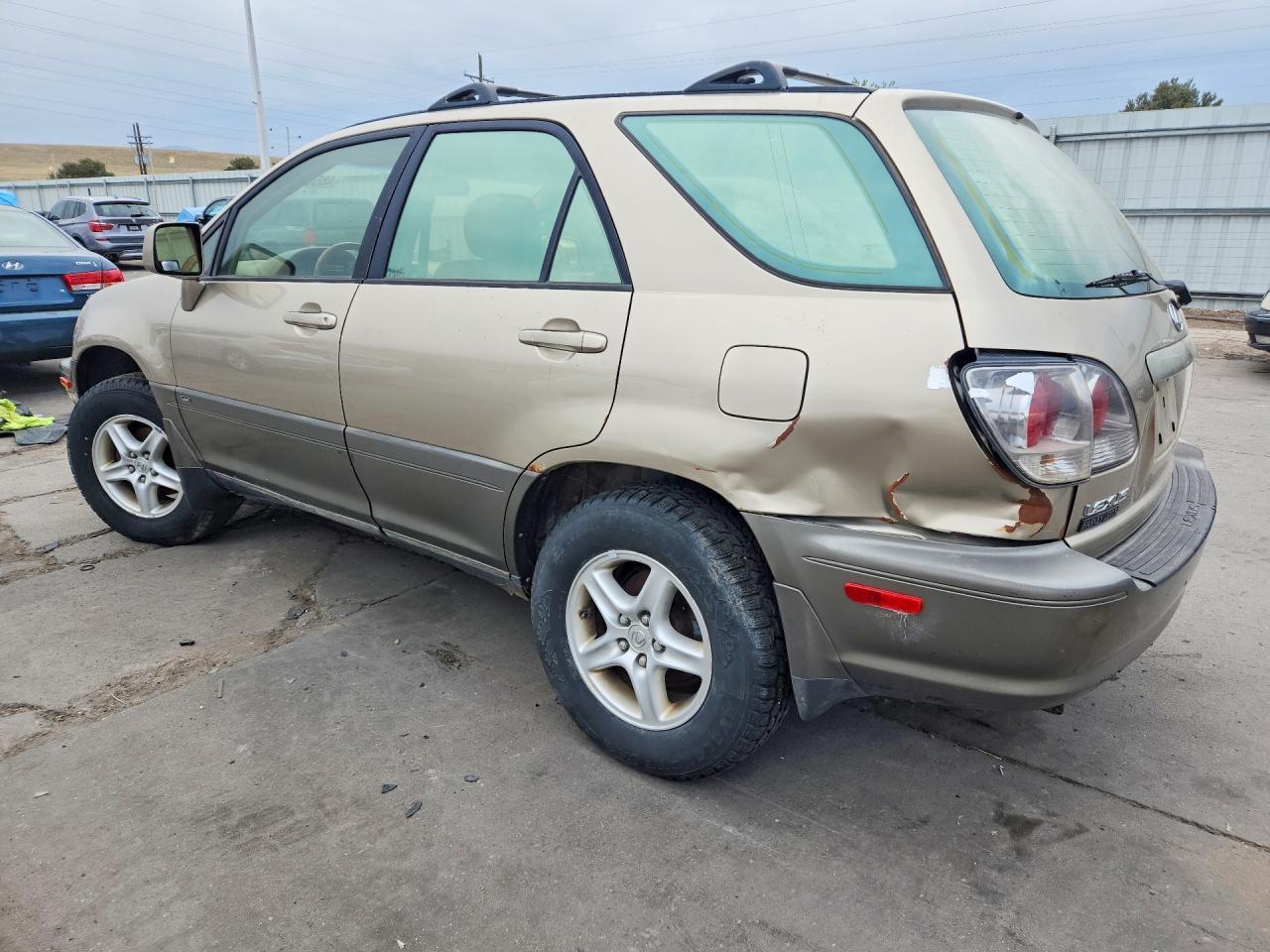 2002 LEXUS Rx350 VIN JTJHF10U220248759 photo 2