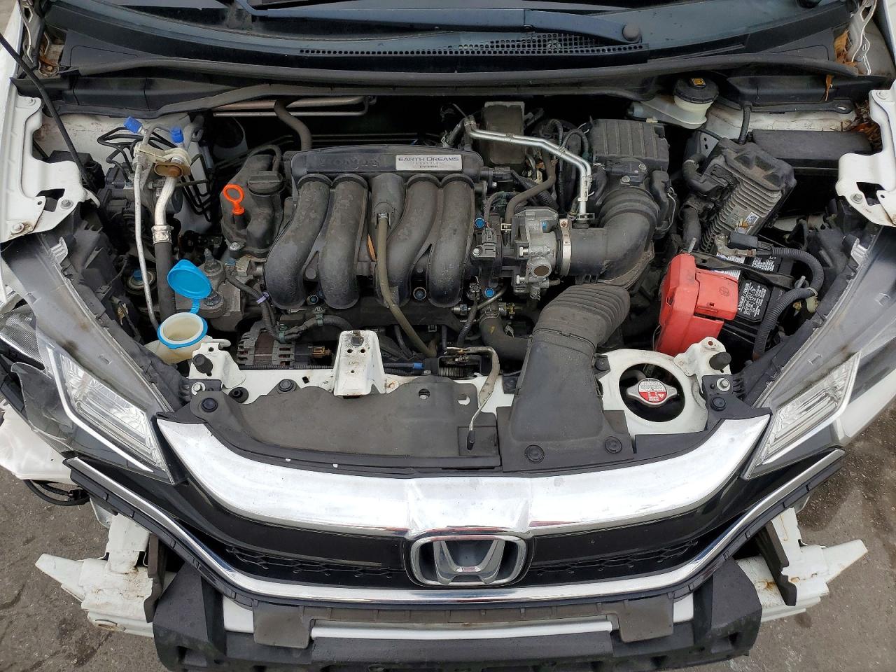 2018 Honda Fit VIN 3HGGK5H49JM736061 photo 11