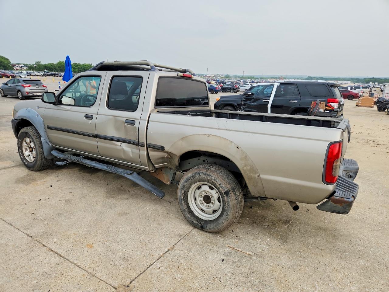 2002 Nissan Frontier VIN 1N6ED29X22C323566 photo 2
