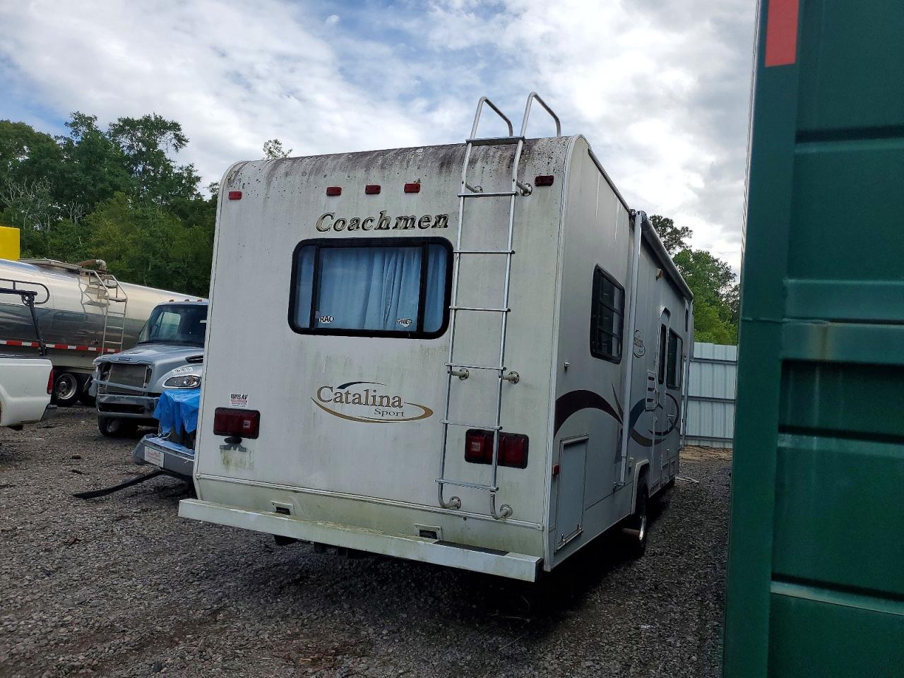 2002 COACHMEN All models VIN 1FDXE45SX2HB75504 photo 4