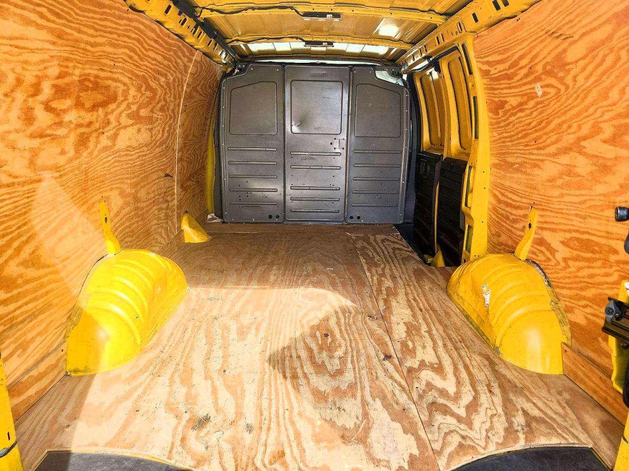 2021 CHEVROLET Express VIN 1GCWGAFP2M1174524 photo 10
