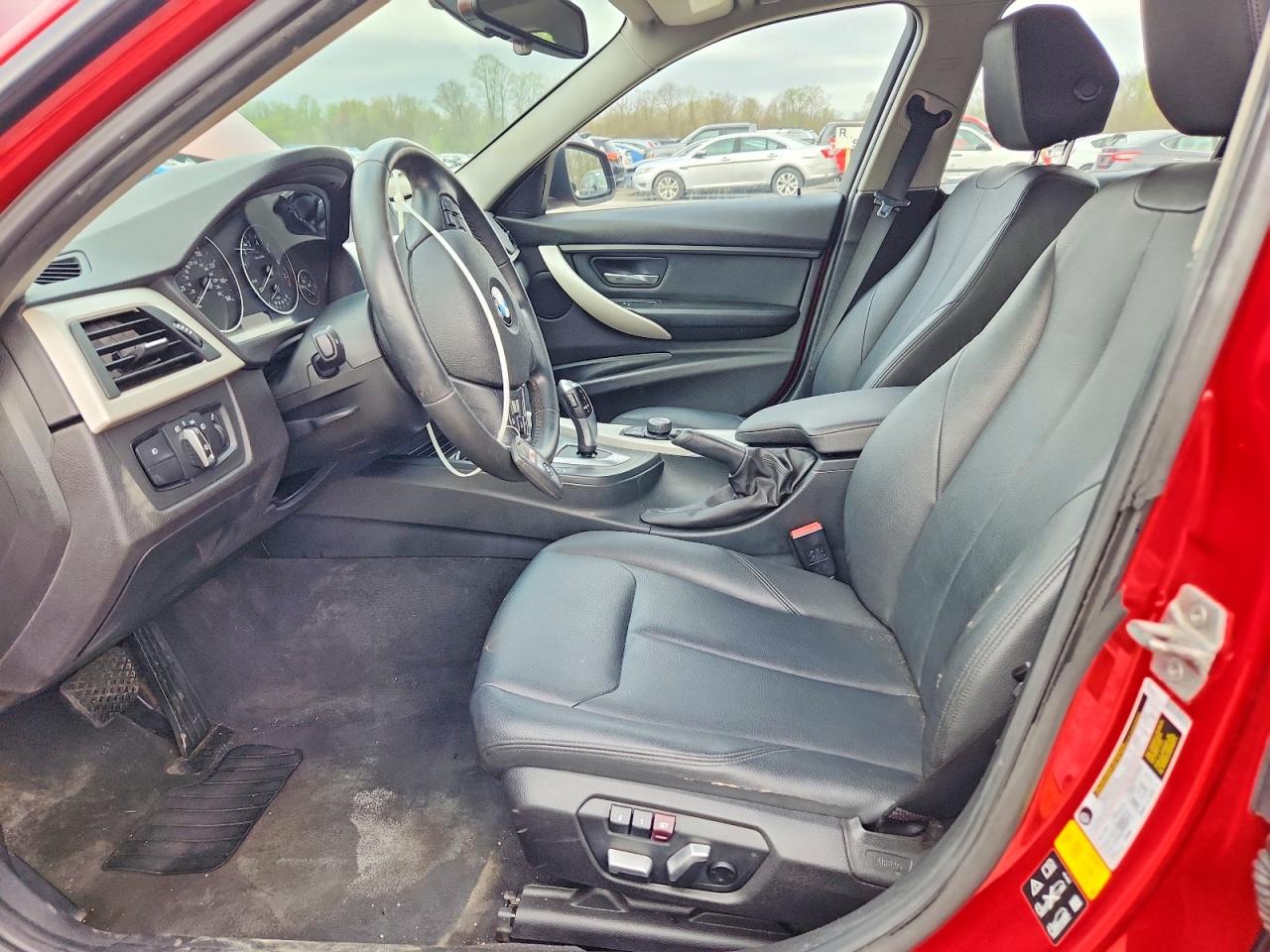 2016 BMW 3 series VIN WBA8E5G51GNT94542 photo 7
