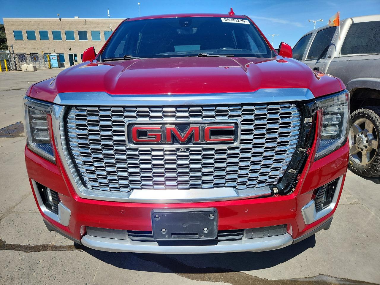 2022 GMC Yukon VIN 1GKS2JKL6NR115242 photo 5