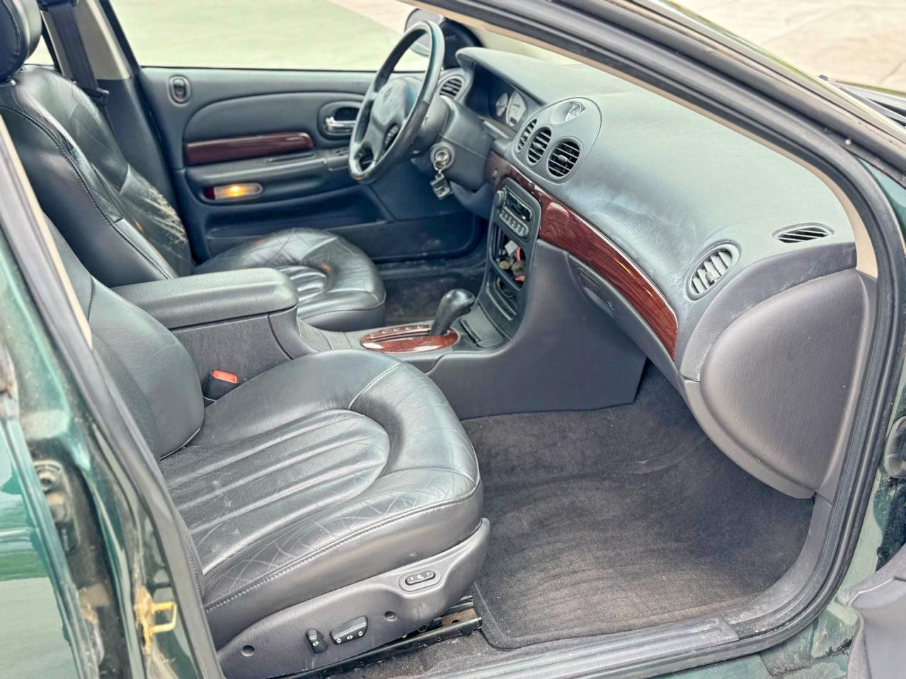 1999 Chrysler Lhs VIN 2C3HC56G2XH650079 photo 5