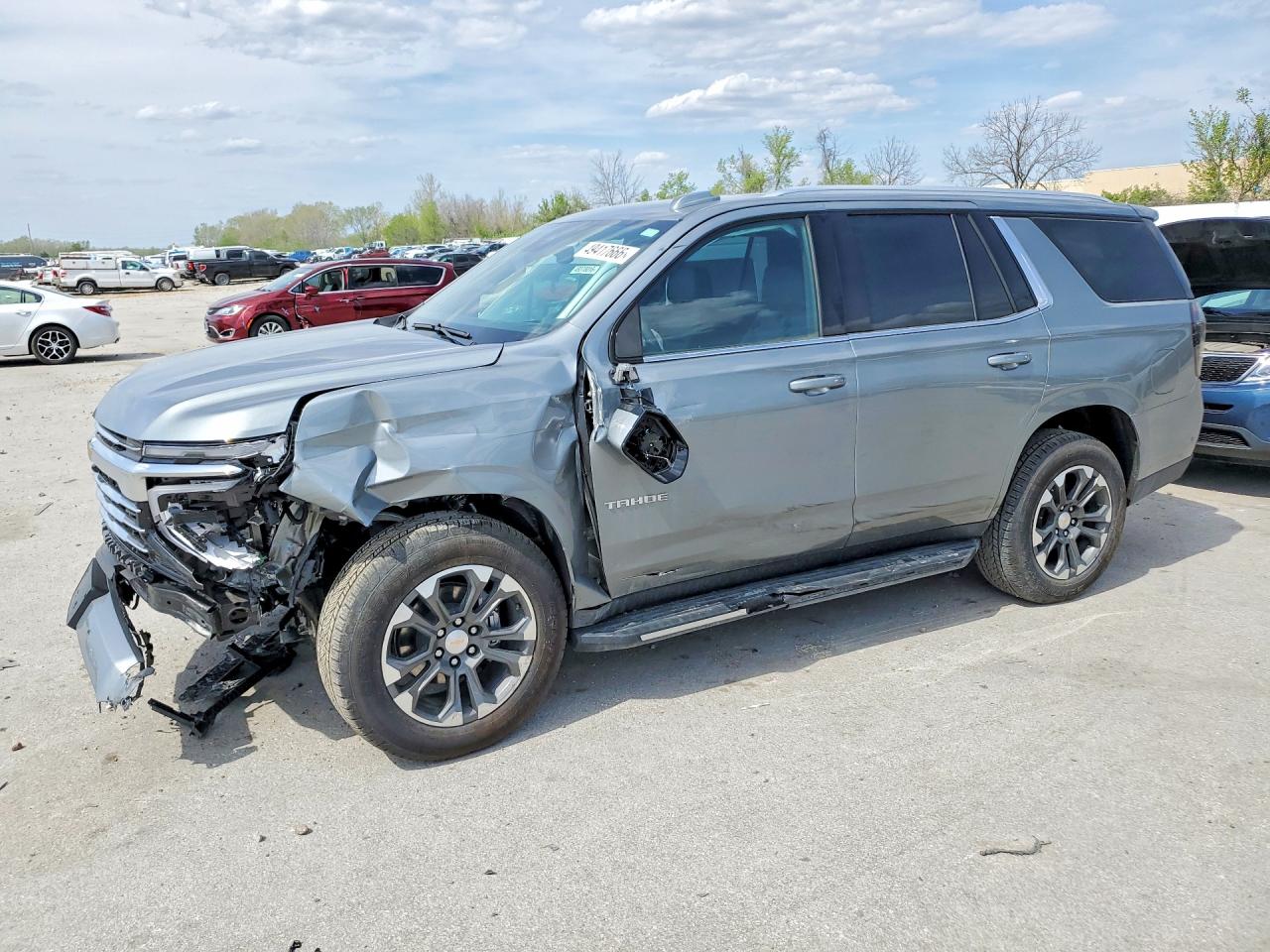 2026 Chevrolet Tahoe VIN 1GNS6NKD1TR121633 photo 1
