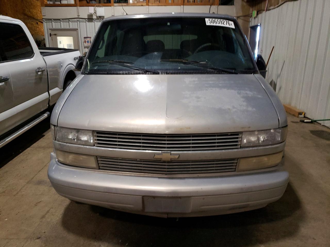 2000 CHEV Astro VIN 1GNEL19W8YB177218 photo 5