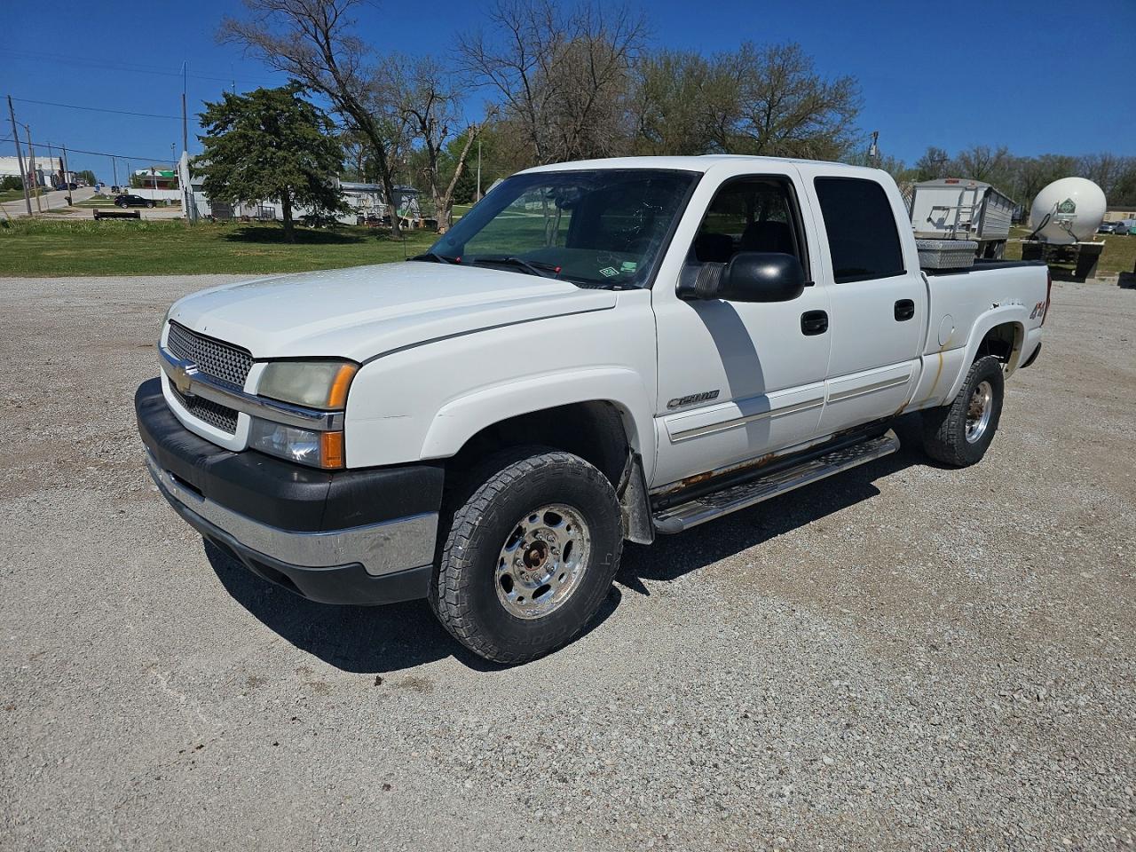 2003 Chevrolet All models VIN 1GCHK23U33F194578 photo 2