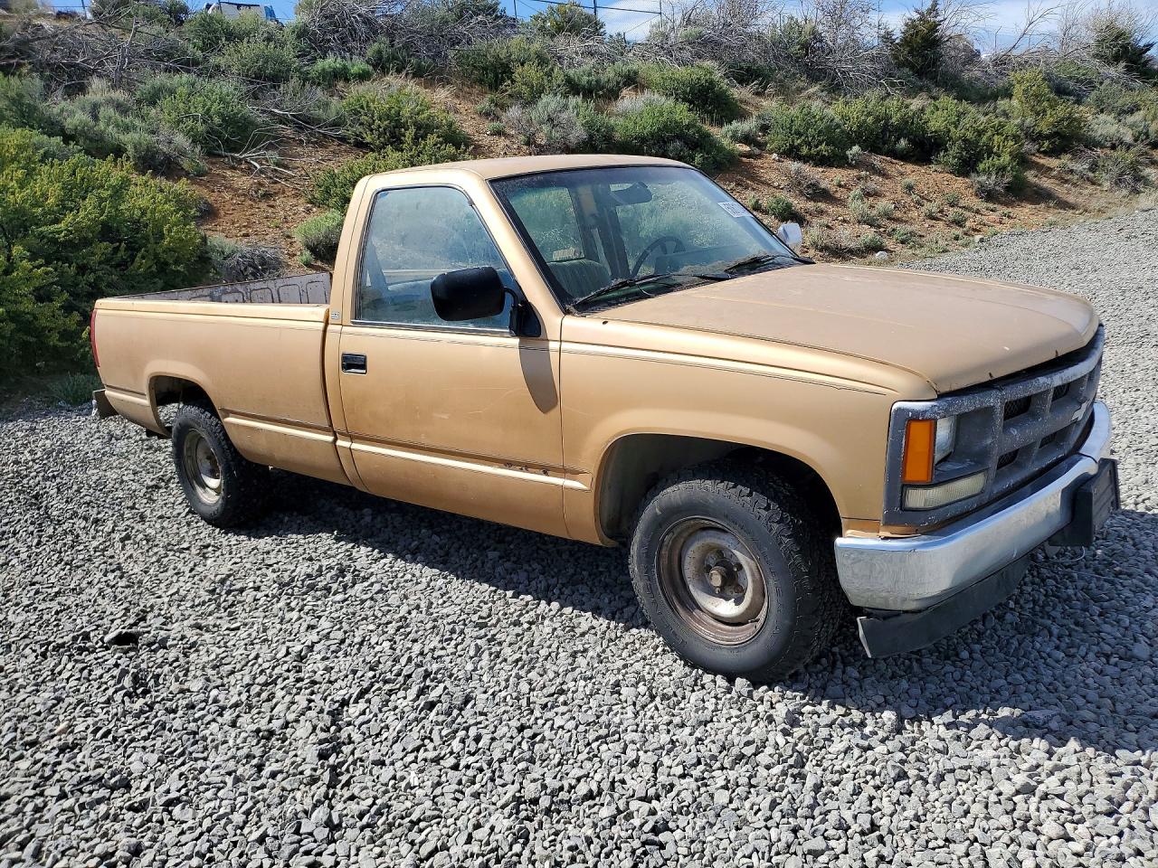 1988 Chevrolet Gmt VIN 2GCEC14K7J1285896 photo 4