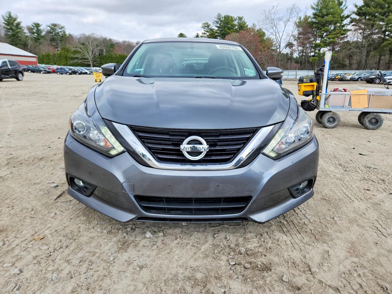2018 Nissan Altima VIN 1N4AL3AP4JC209594 photo 5
