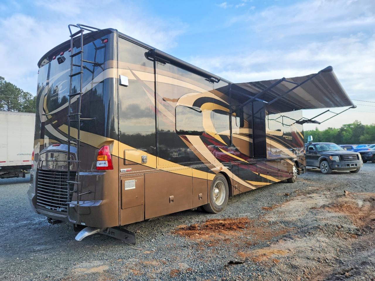 2016 FREIGHTLINER All other VIN 4UZAB2DT2GCHY0184 photo 4