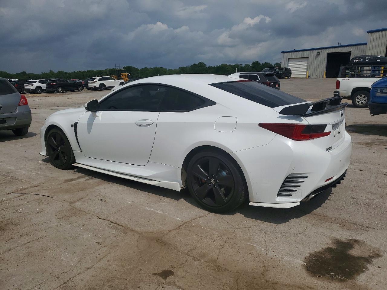 2017 Lexus Rc VIN JTHHA5BC5H5005616 photo 2