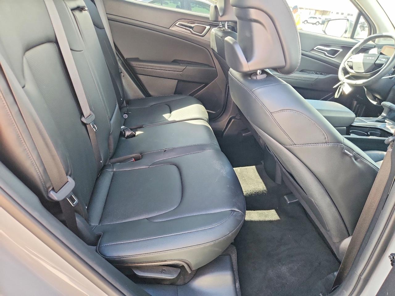 2026 Kia Sportage VIN 5XYK33DF2TG366671 photo 10