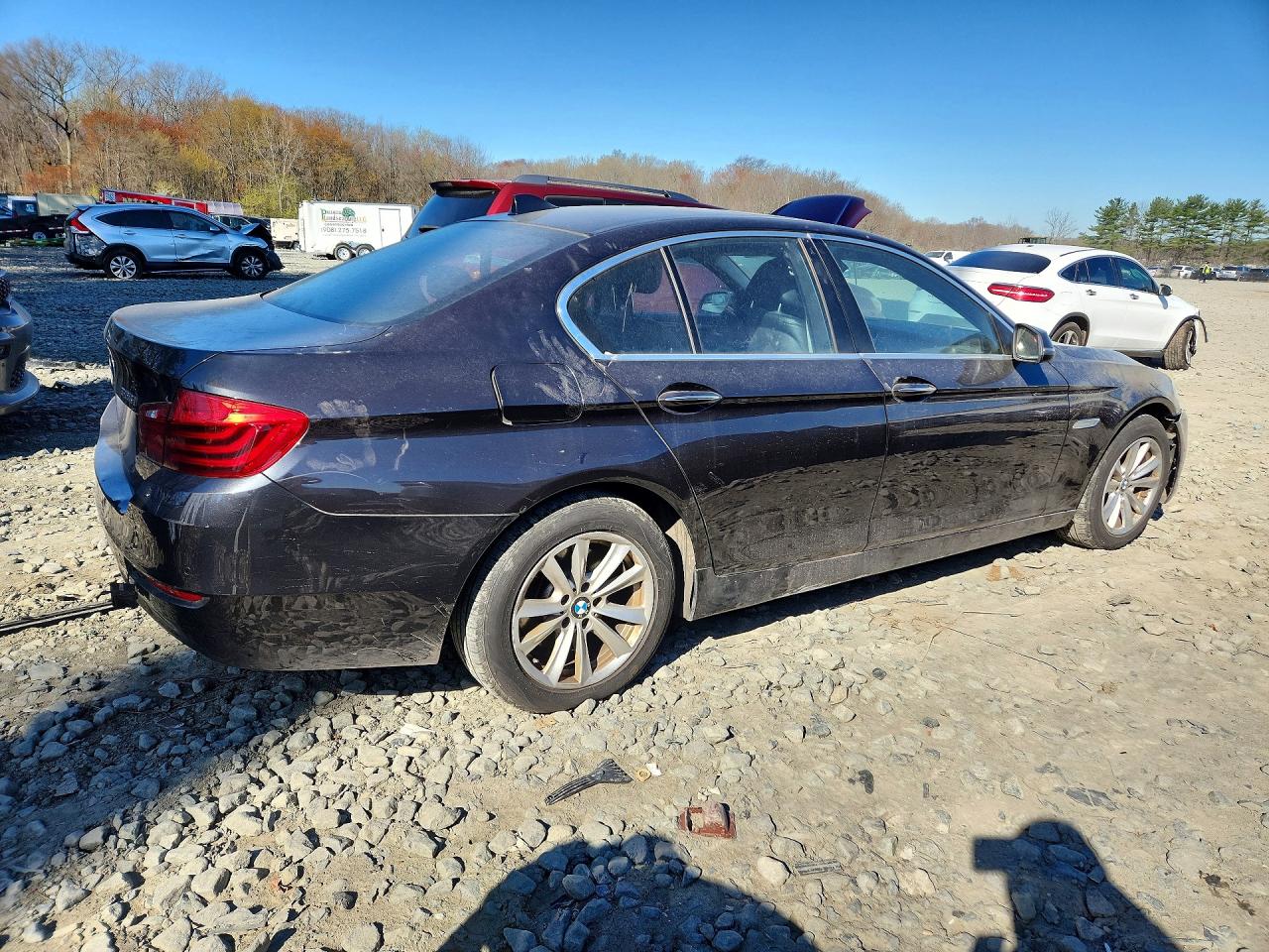 2016 BMW 5 series VIN WBA5A7C51GG151172 photo 3