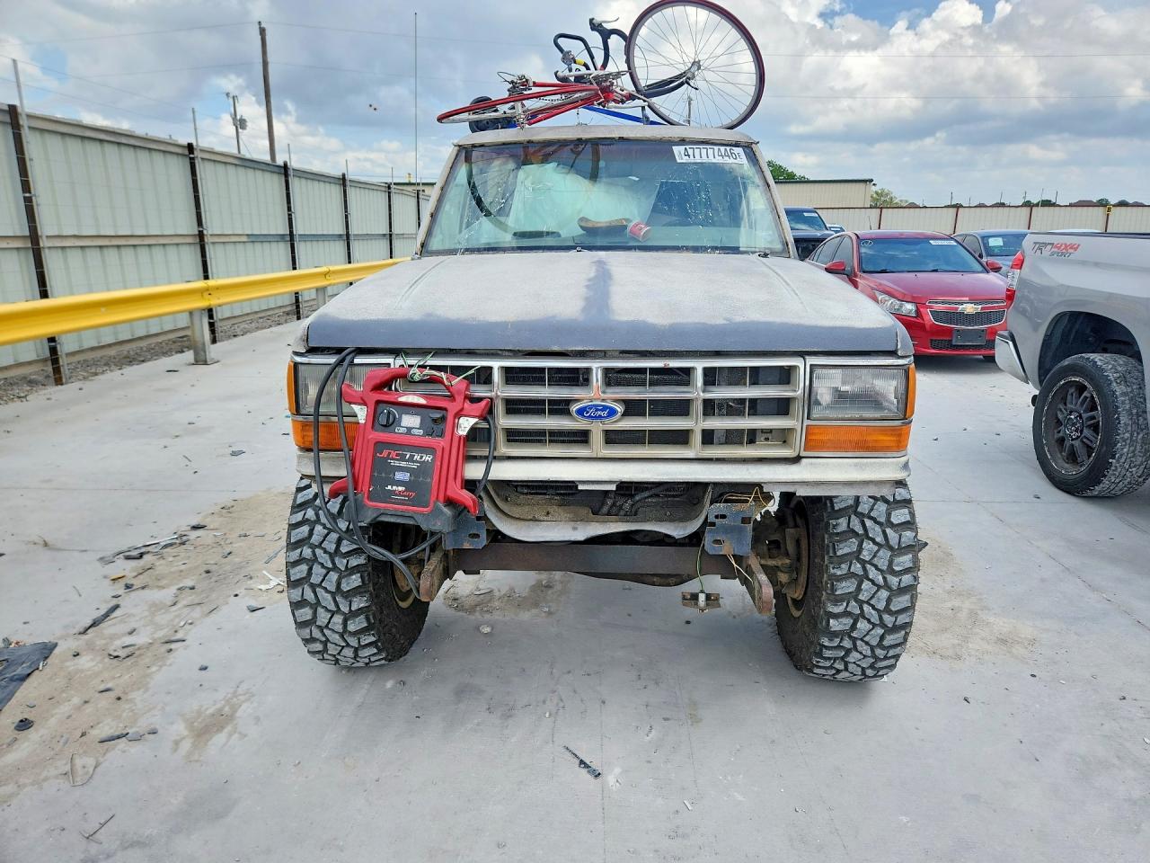 1989 Ford Bronco VIN 1FMCU14T6KUB13583 photo 5