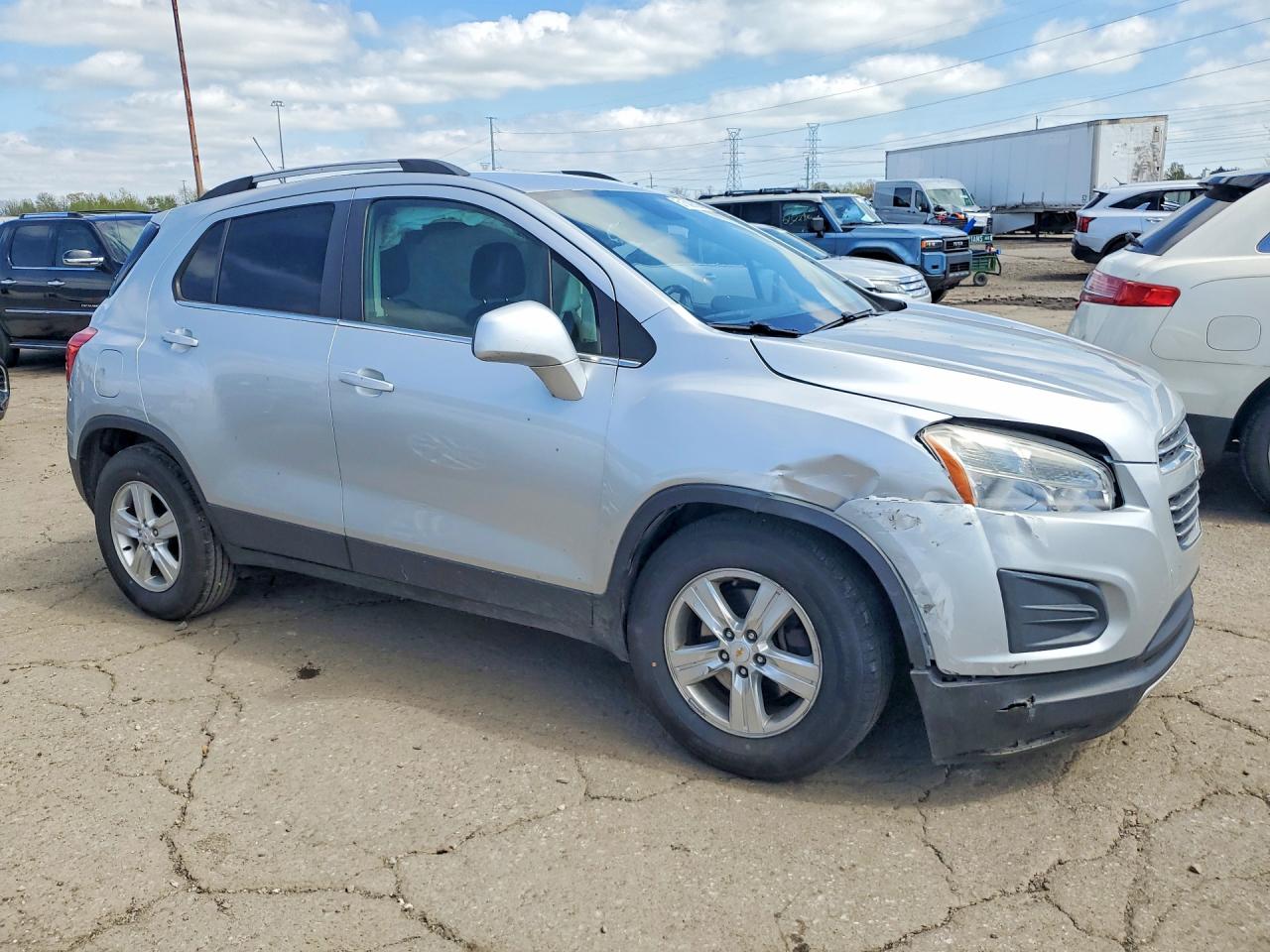 2016 Chevrolet Trax VIN KL7CJLSB2GB562312 photo 4