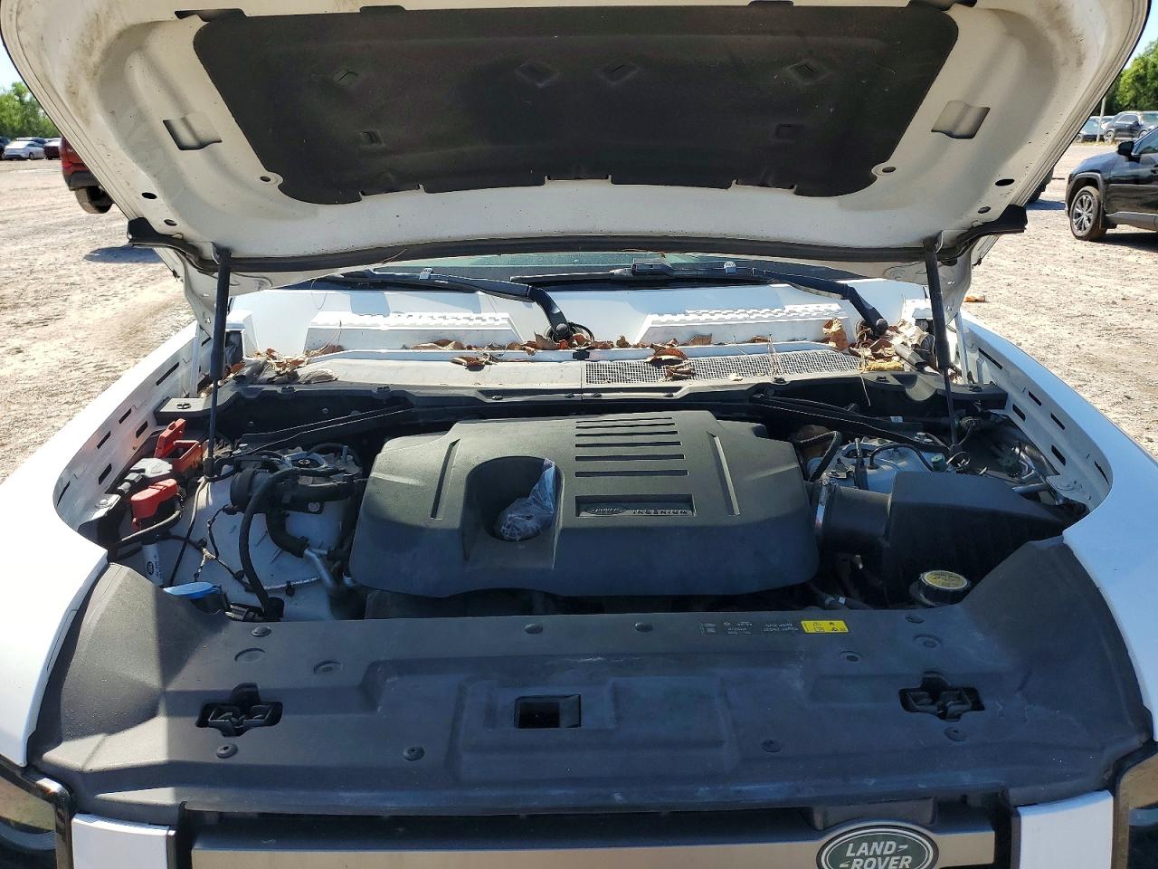 2022 LAND Defender VIN SALE27RU1N2094506 photo 12