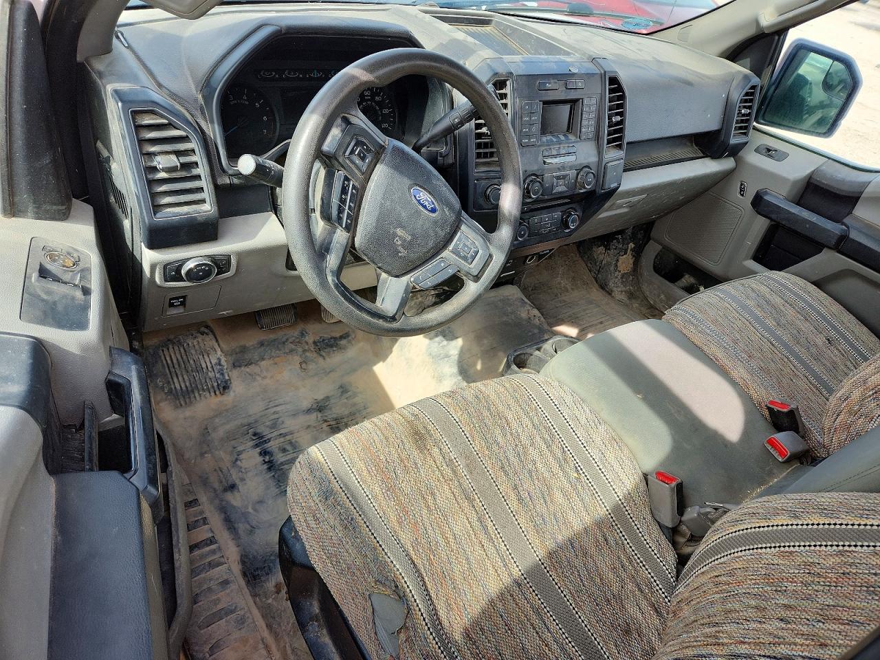 2015 Ford F150 VIN 1FTMF1EP9FFA56097 photo 8