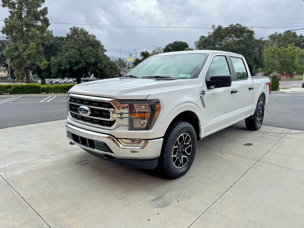 2023 Ford F150 VIN 1FTEW1EP6PFA77916 photo 2