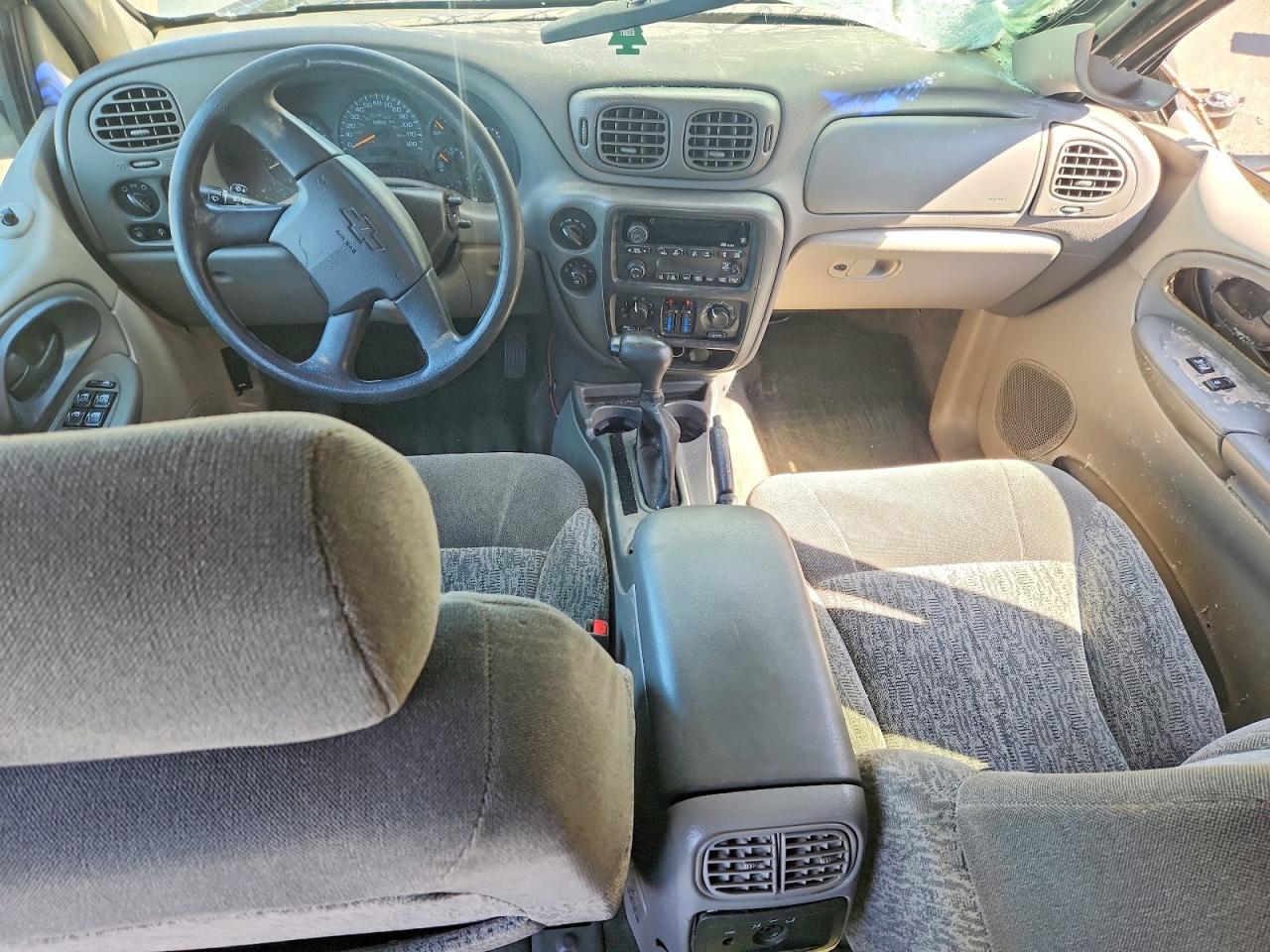 2002 Chev Trailblaze VIN 1GNDT13S522216677 photo 8
