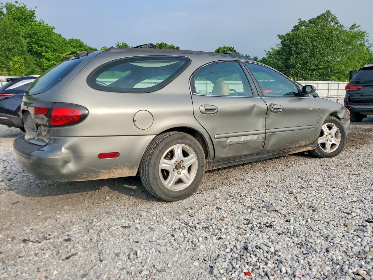 2002 Ford Taurus VIN 1FAHP59S42A112352 photo 3