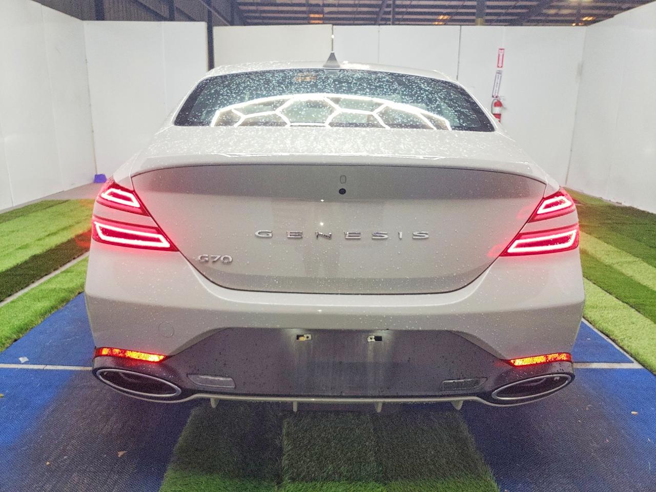 2024 Genesis G70 2.5t s VIN KMTG34SC2RU142801 photo 6