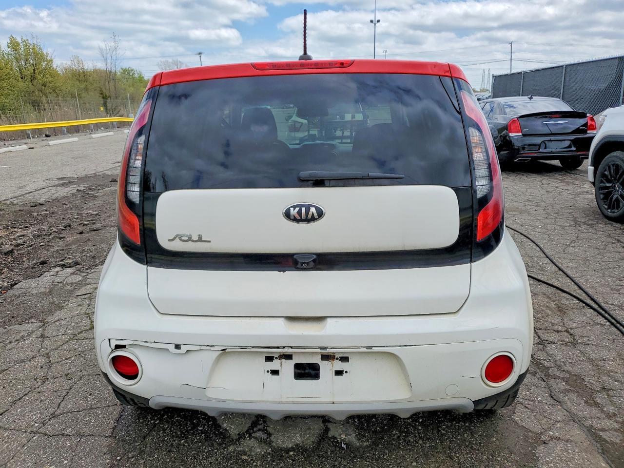 2019 Kia Soul VIN KNDJP3A53K7666713 photo 6