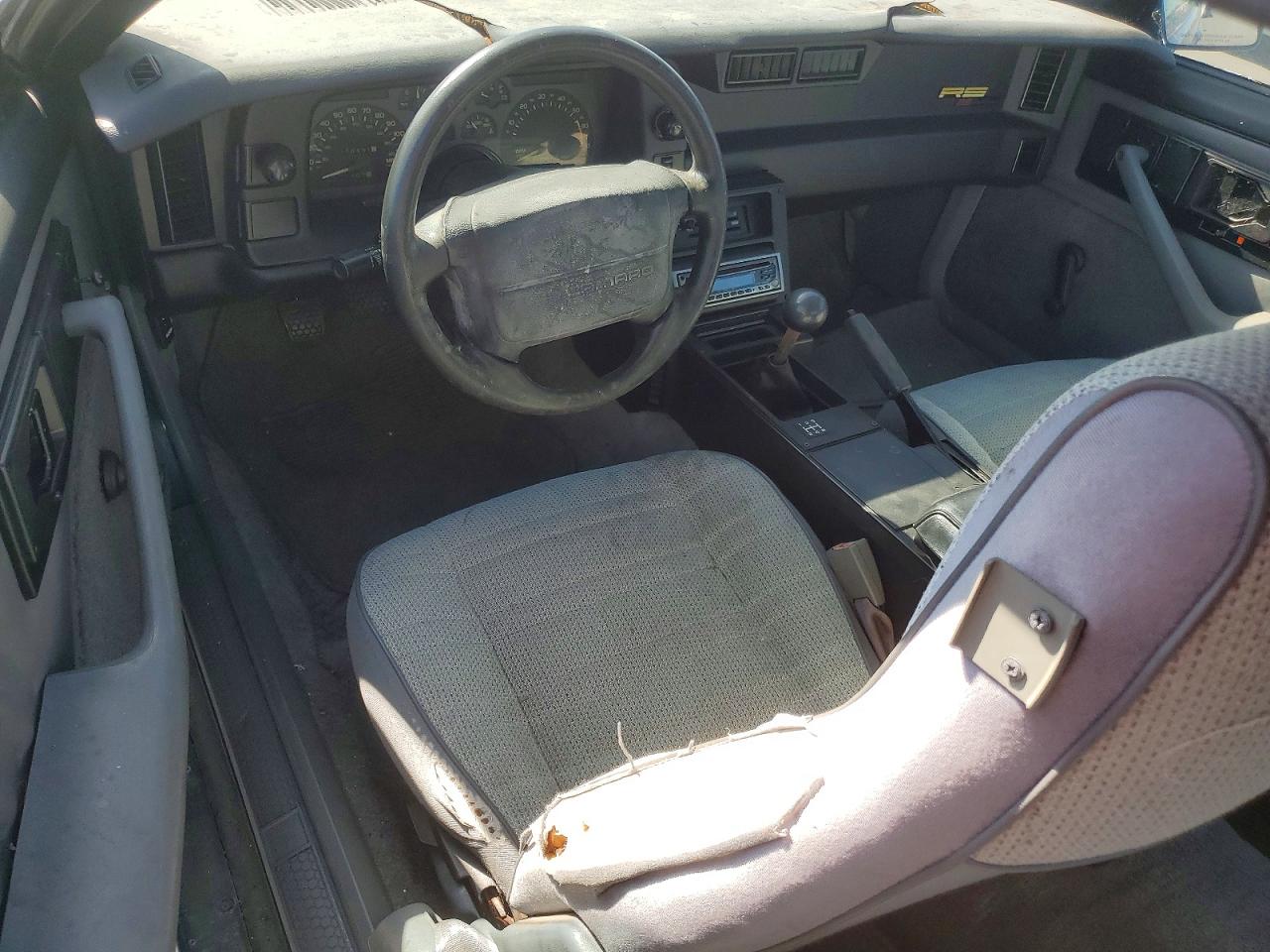 1992 Chevrolet Camaro VIN 1G1FP23T5NL133813 photo 8