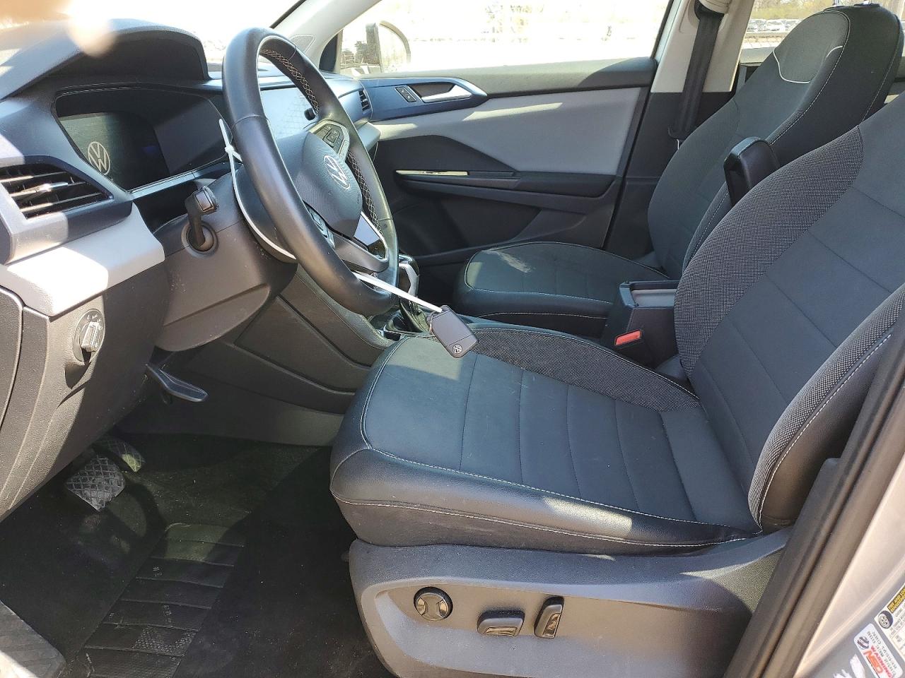 2023 VOLKSWAGEN All other VIN 3VVEX7B22PM327792 photo 7