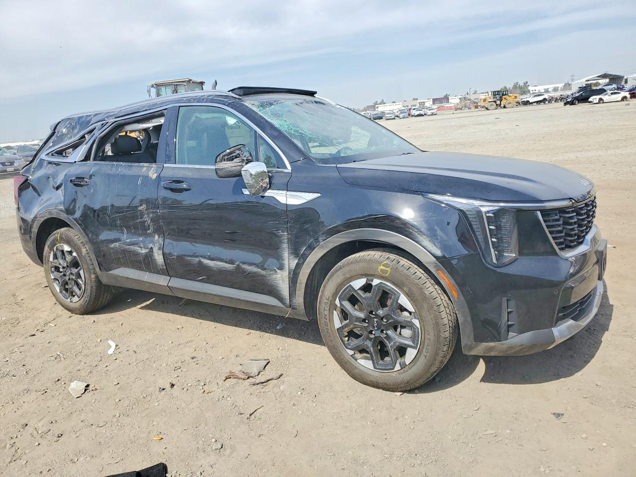 2025 Kia Sorento VIN 5XYRL4JC3SG360178 photo 4