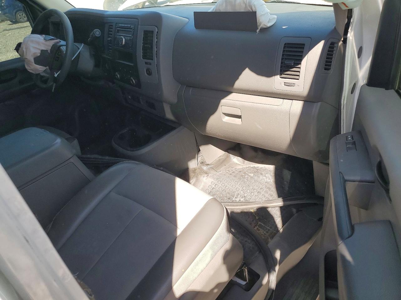 2016 Nissan Nv VIN 1N6BF0KYXGN804116 photo 8