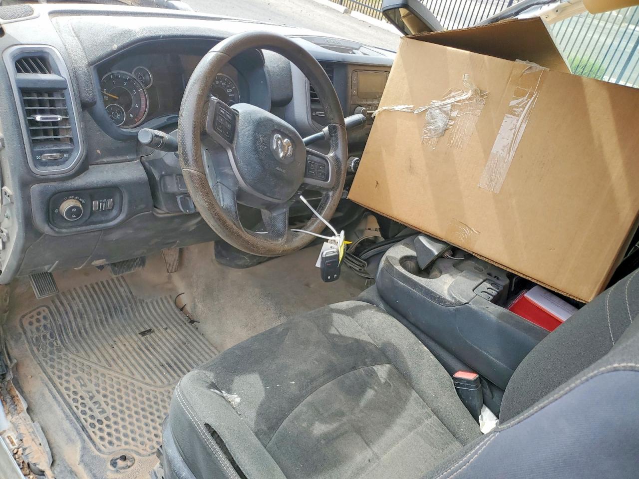 2020 Ram 3500 VIN 3C7WRTAL6LG242983 photo 8