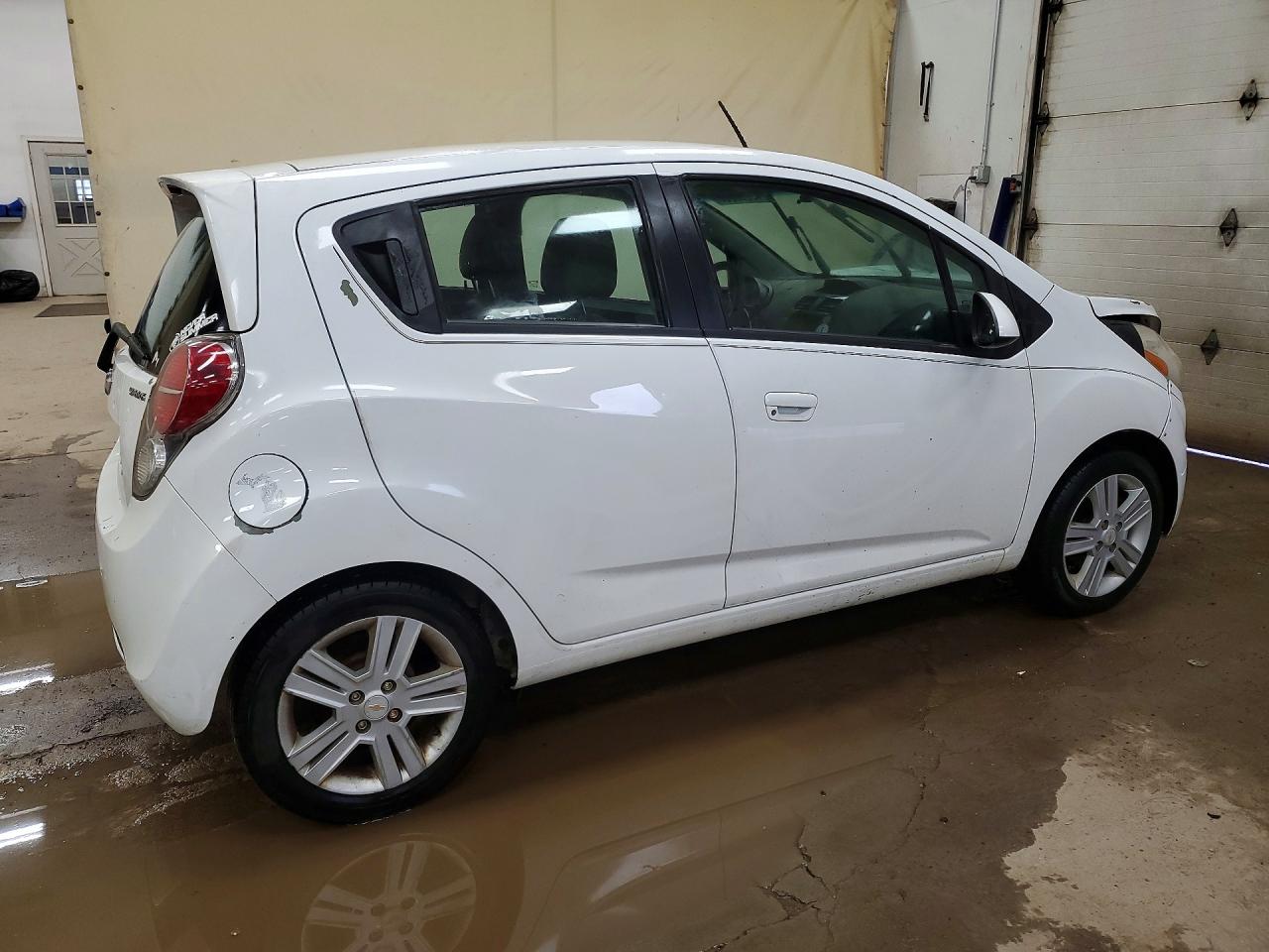 2013 Chevrolet Spark VIN KL8CD6S92DC511948 photo 3