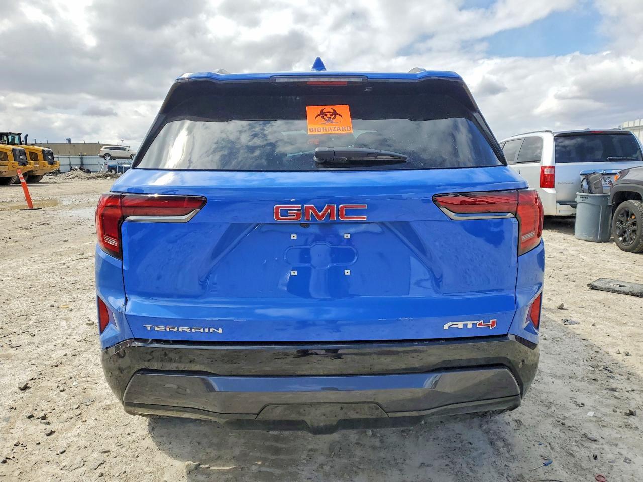 2026 GMC Terrain VIN 3GKALYEG1TL212286 photo 6