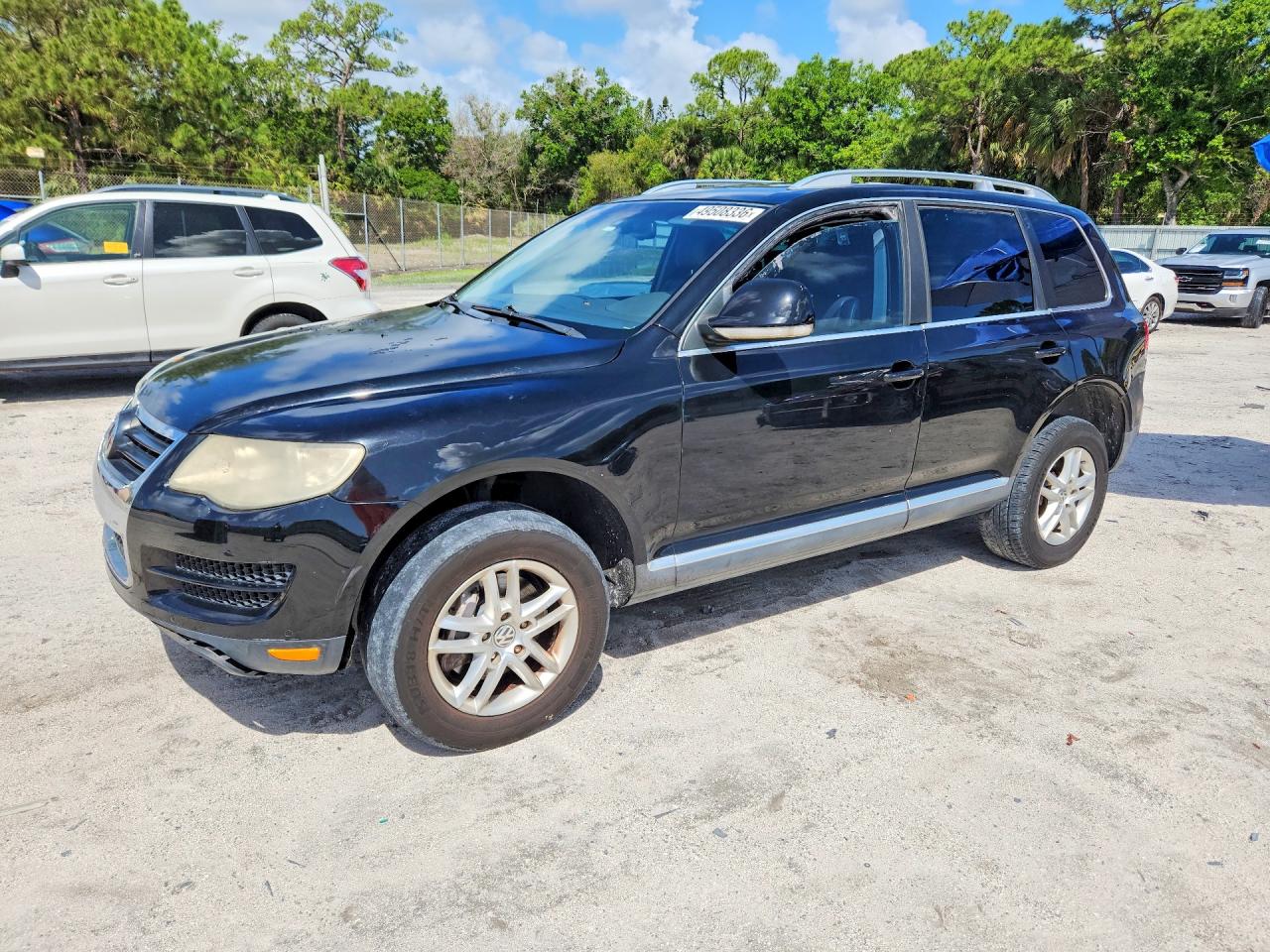 2010 Volkswagen Touareg td VIN WVGFK7A90AD000497 photo 1