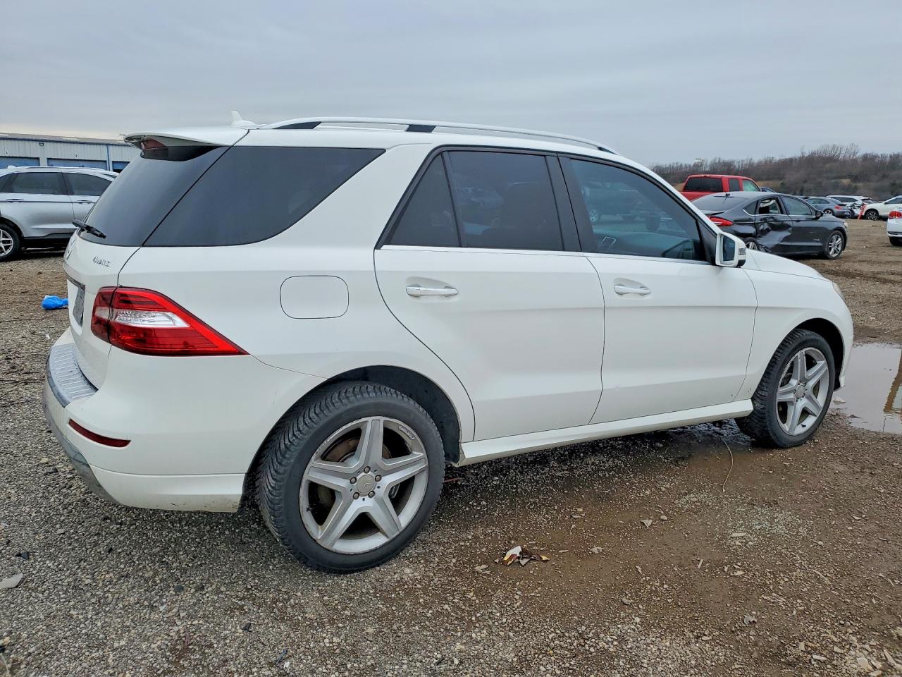 2014 Mercedes-Benz M-class VIN 4JGDA5HB7EA295726 photo 3