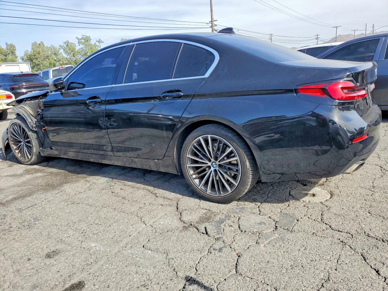 2021 BMW 5 series VIN WBA13AG02MCF46245 photo 2