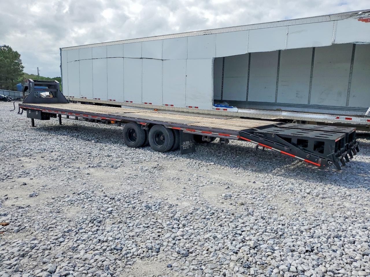 2025 Caliber Gx840 Equipment Trailer VIN 57BGX8401S1085332 photo 3