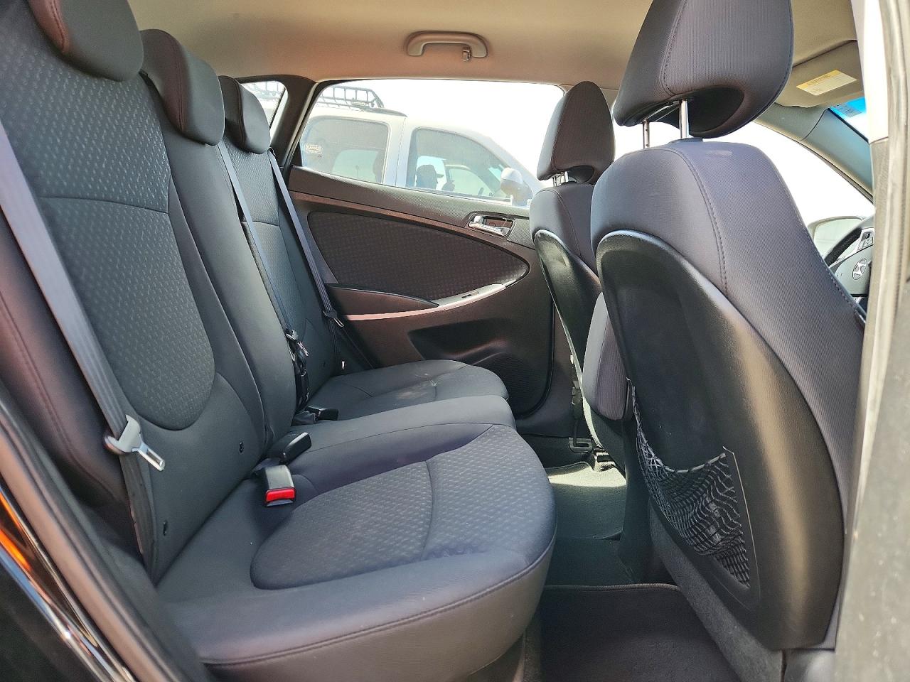 2012 Hyundai Accent VIN KMHCU5AEXDU061424 photo 10