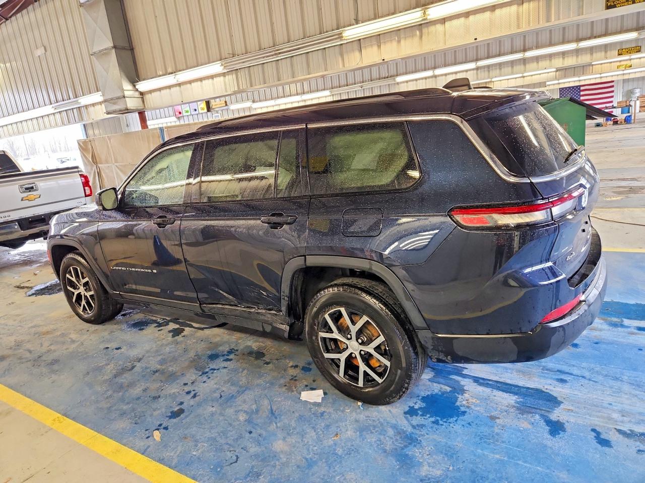 2023 Jeep Cherokee VIN 1C4RJKBG3P8852798 photo 2