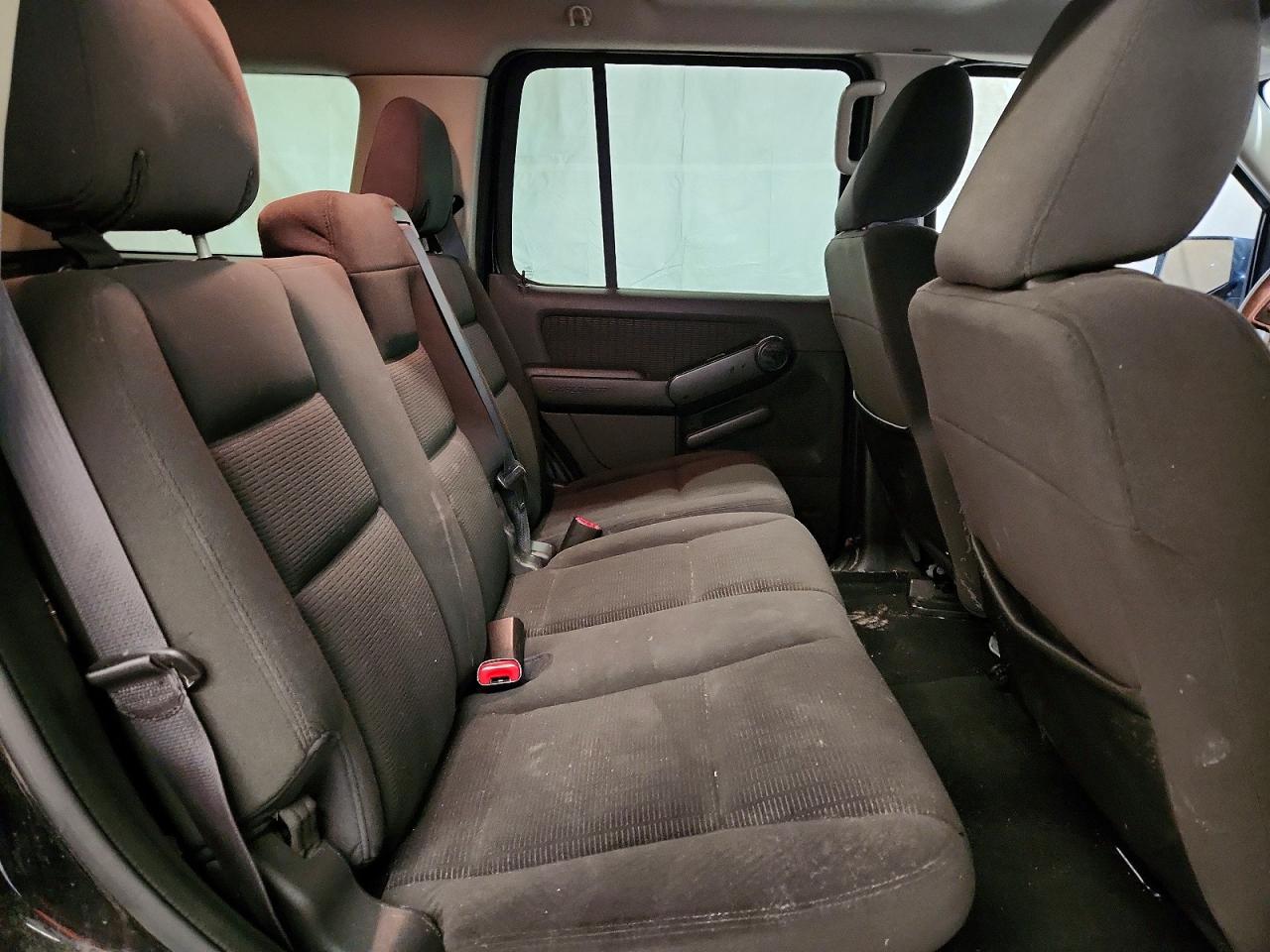 2009 Ford Explorer VIN 1FMEU73869UA42274 photo 11