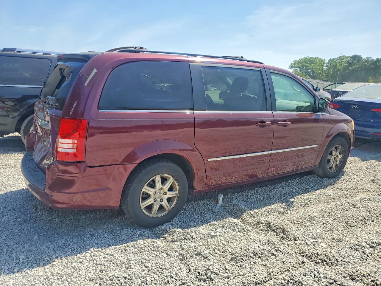 2009 Chrysler Minivan VIN 2A8HR54139R515448 photo 3