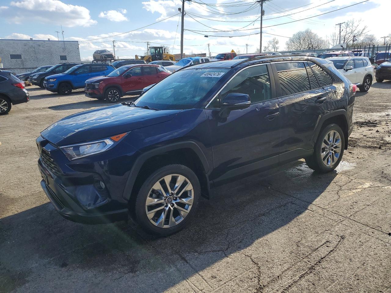 2019 Toyota Rav4 VIN 2T3A1RFV6KW045600 photo 1