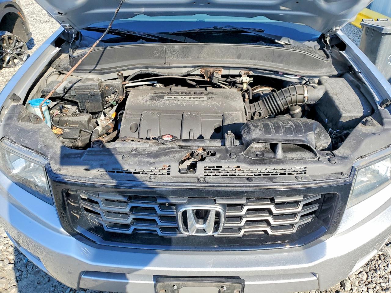 2014 Honda Ridgeline VIN 5FPYK1F64EB014501 photo 11