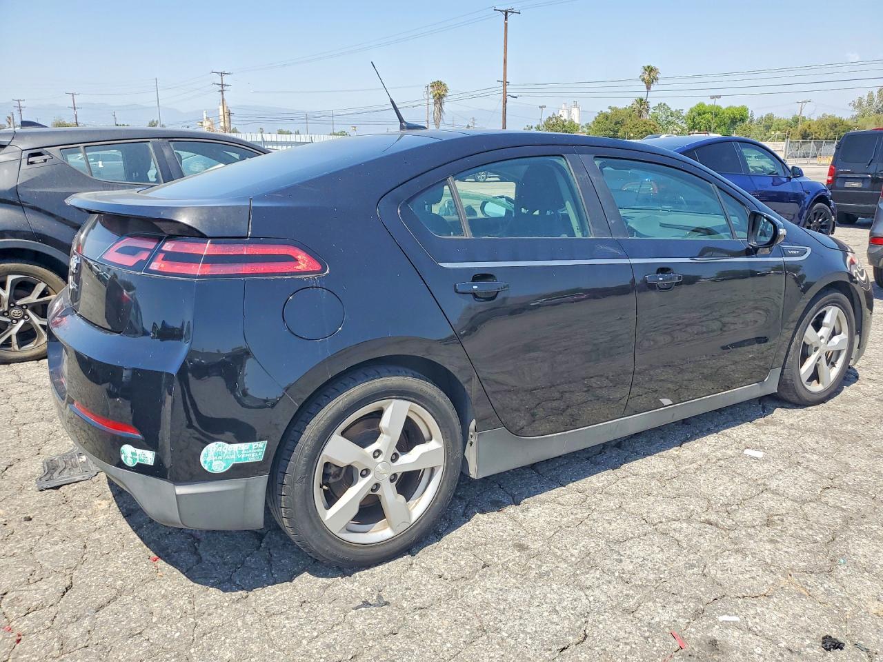 2013 CHEV Volt VIN 1G1RH6E46DU104689 photo 3