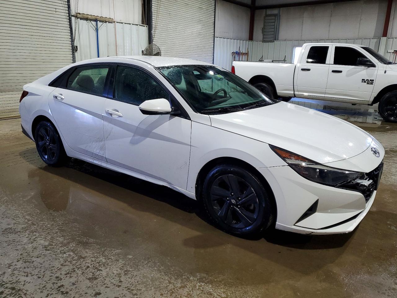 2023 HYUNDAI Elantra VIN 5NPLM4AG4PH103861 photo 4