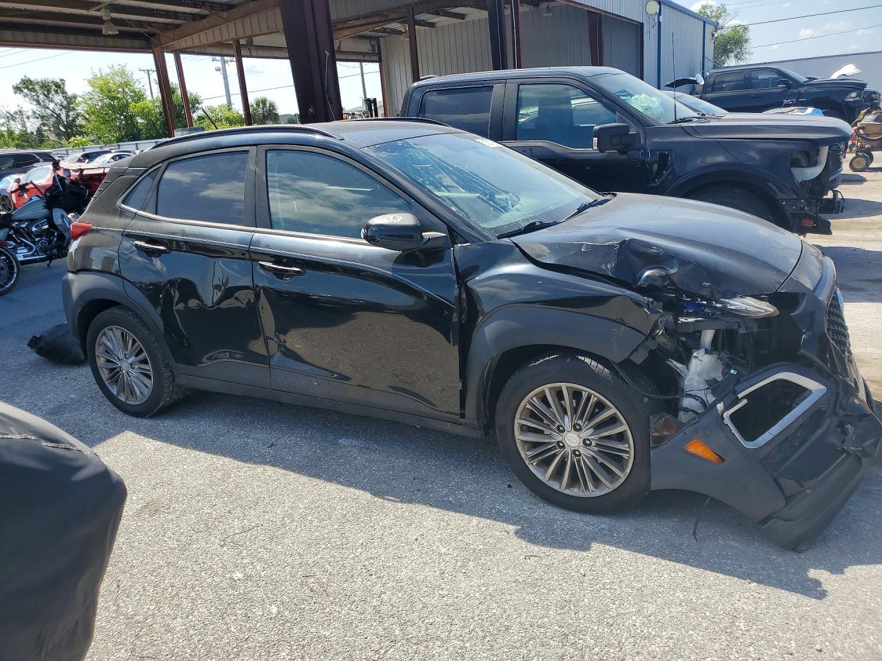 2018 Hyundai Kona VIN KM8K22AAXJU161595 photo 4