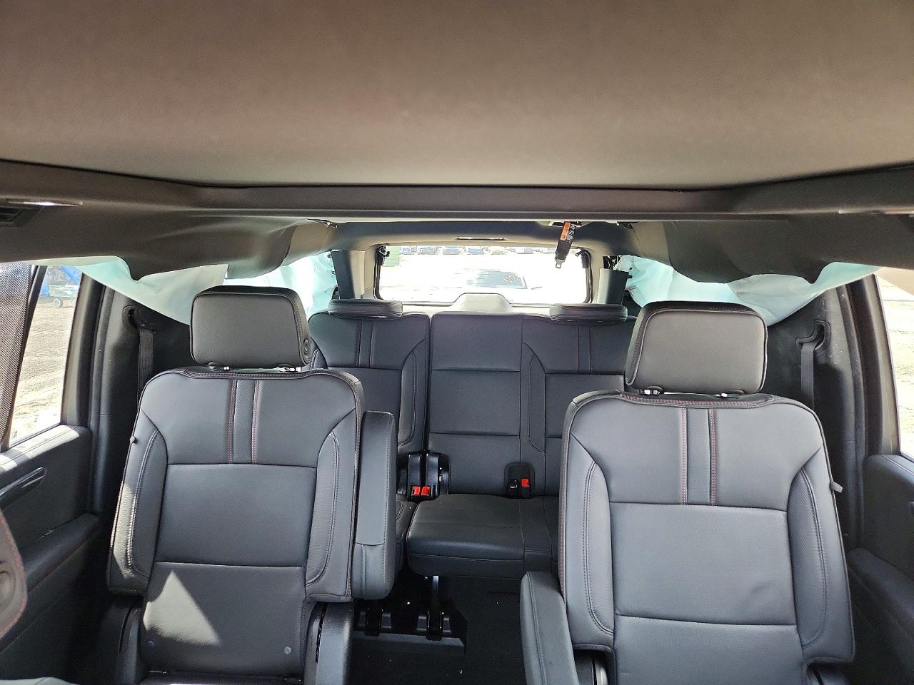 2025 Chevrolet Suburban VIN 1GNS5ERD1SR183007 photo 10