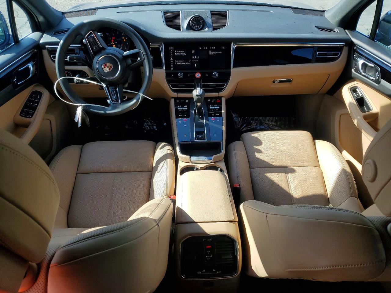 2026 Porsche Macan VIN WP1AA2A59TLB00140 photo 8