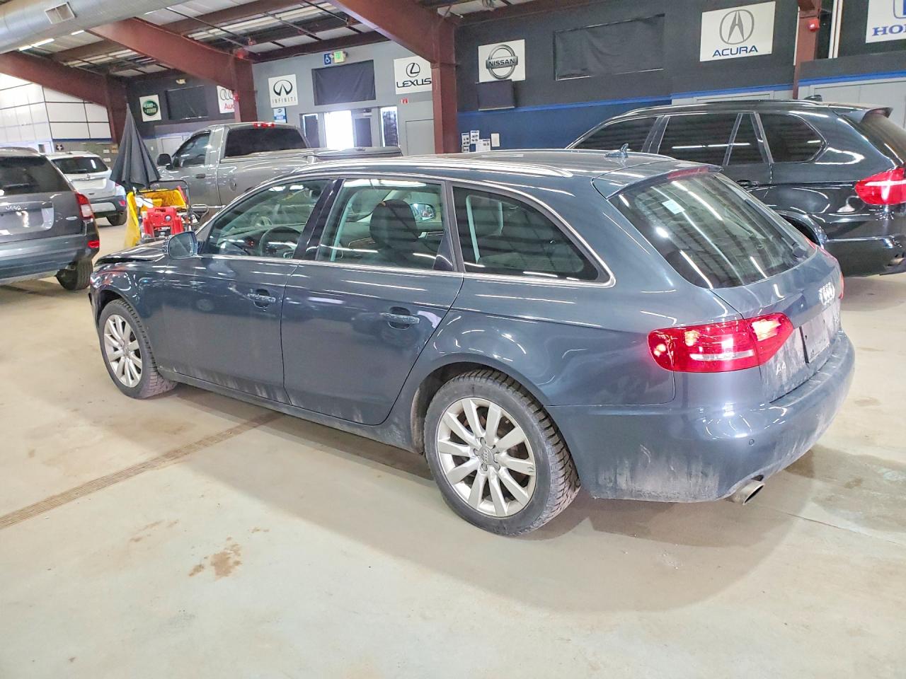 2011 Audi A4 VIN WAUWFAFL3BA155765 photo 2